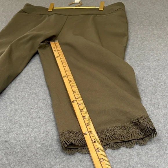 Allison Daley Capri Pull On Woman Pants w/ Pockets 14 Green - Picture 6 of 9